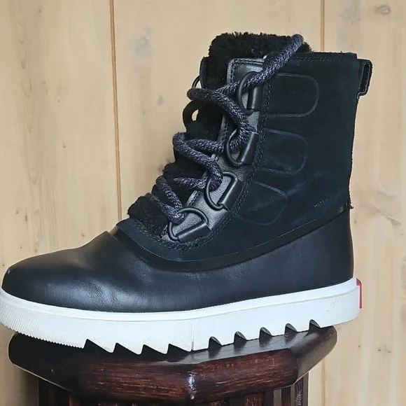 SOREL Joan of Arctic Next Lite Waterproof Wedge Snow Boot (Women) - Size 7 - Picture 2 of 12